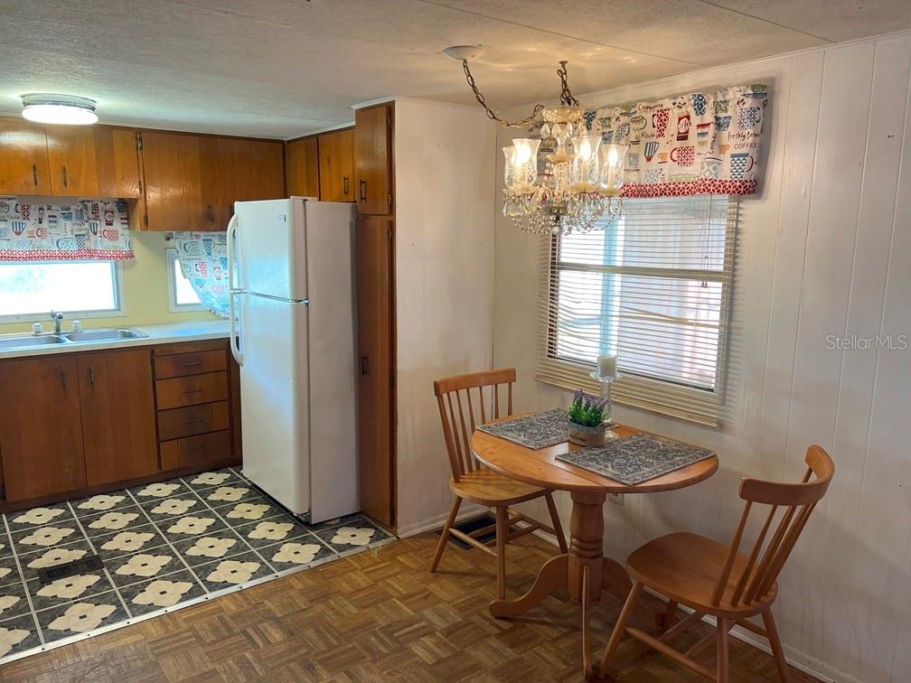 39047 OLA AVE, ZEPHYRHILLS, FL, 33542