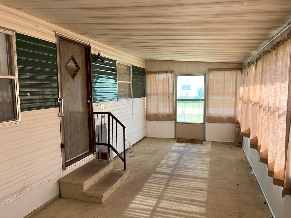 39047 OLA AVE, ZEPHYRHILLS, FL, 33542