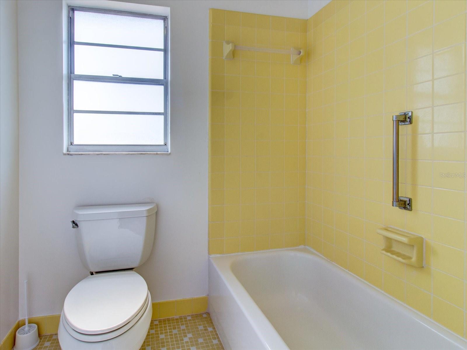 1810 HAVERFORD AVE, SUN CITY CENTER, FL, 33573