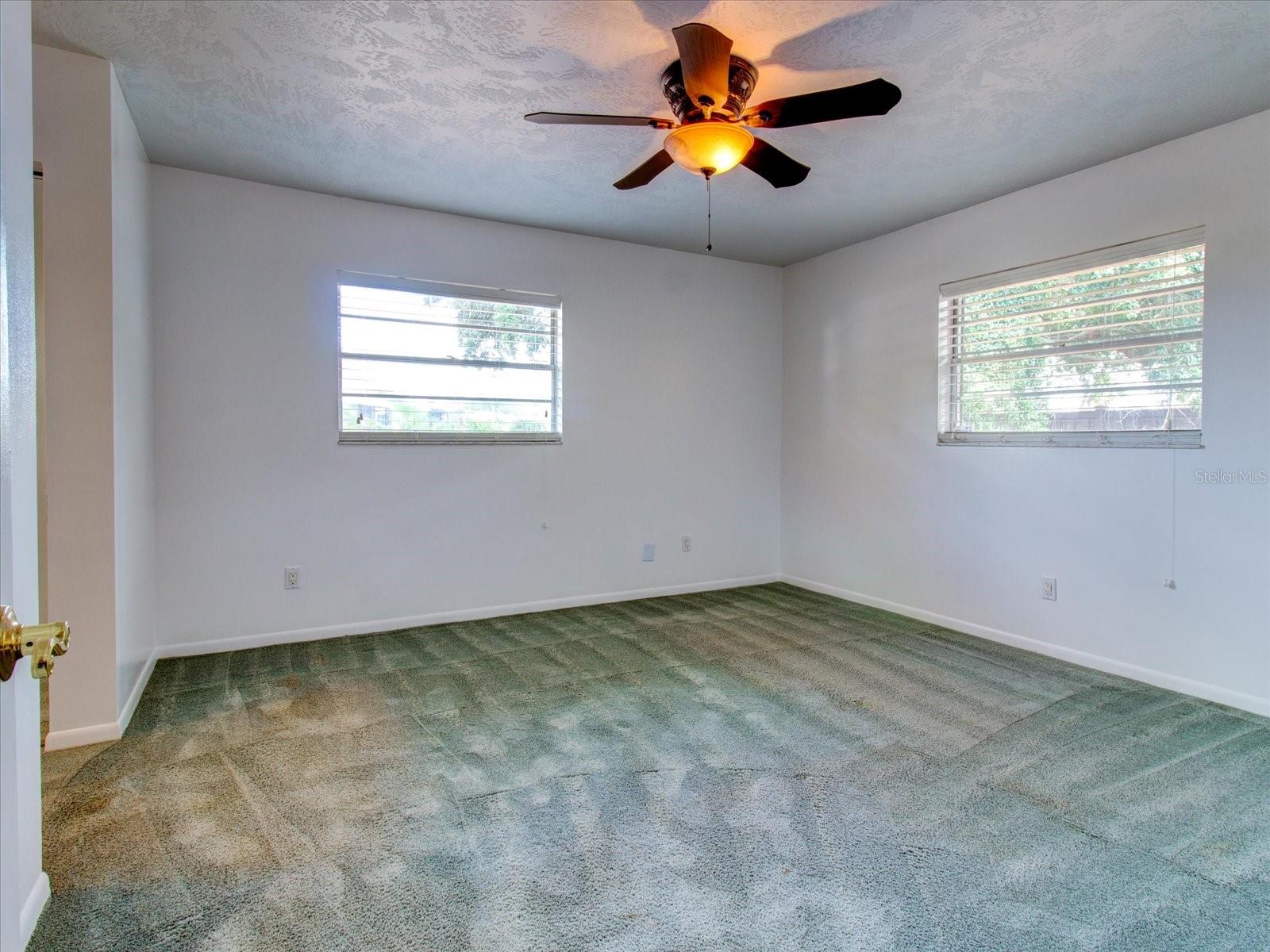 1810 HAVERFORD AVE, SUN CITY CENTER, FL, 33573
