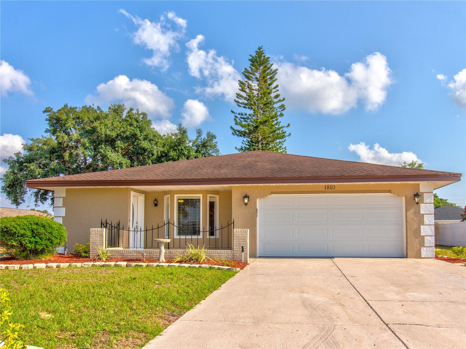 1810 HAVERFORD AVE, SUN CITY CENTER, FL, 33573