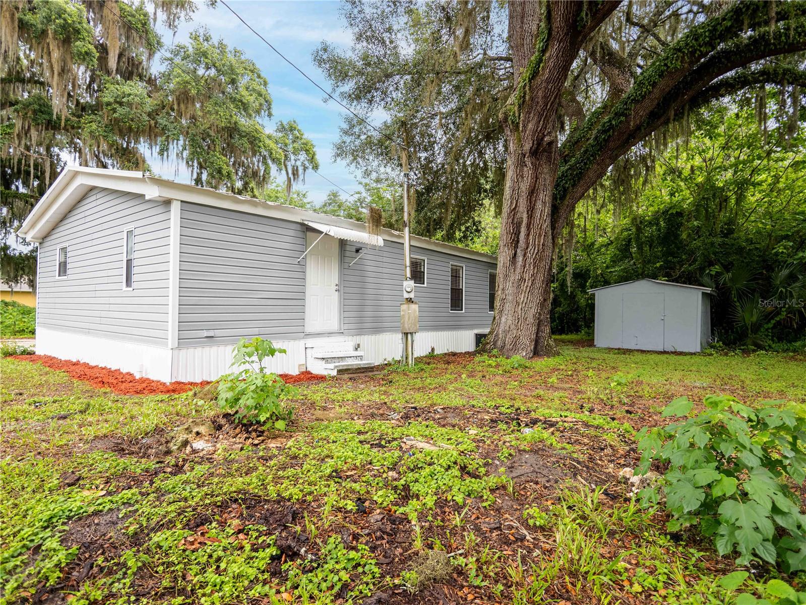 1610 ORANGE AVE, COLEMAN, FL, 33521