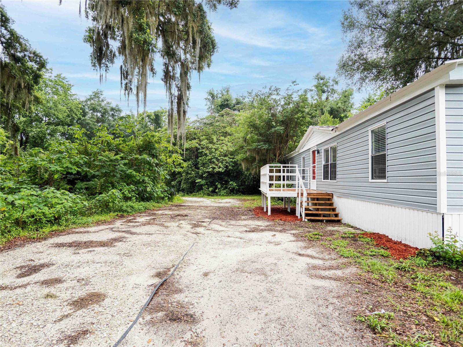 1610 ORANGE AVE, COLEMAN, FL, 33521