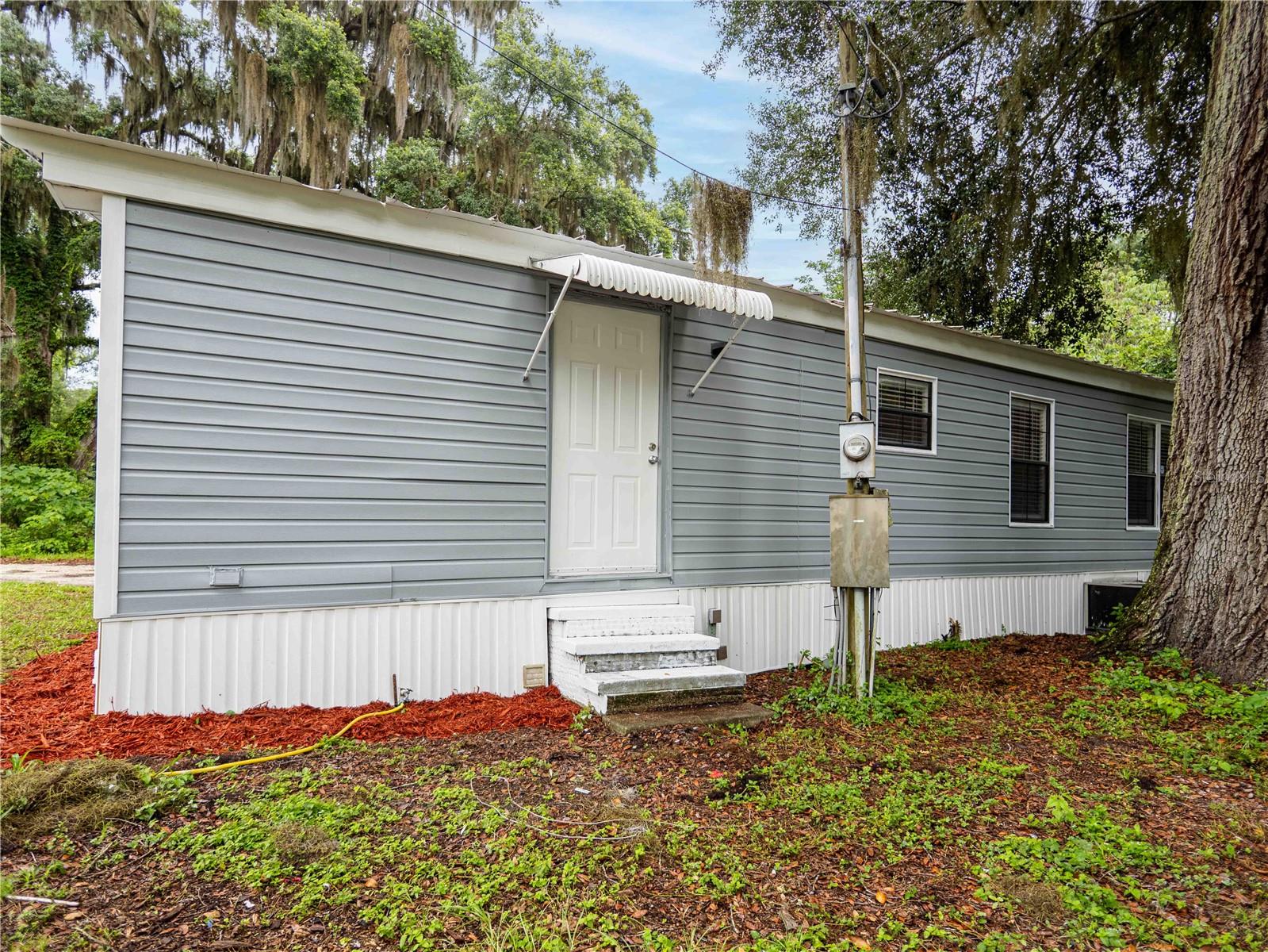 1610 ORANGE AVE, COLEMAN, FL, 33521