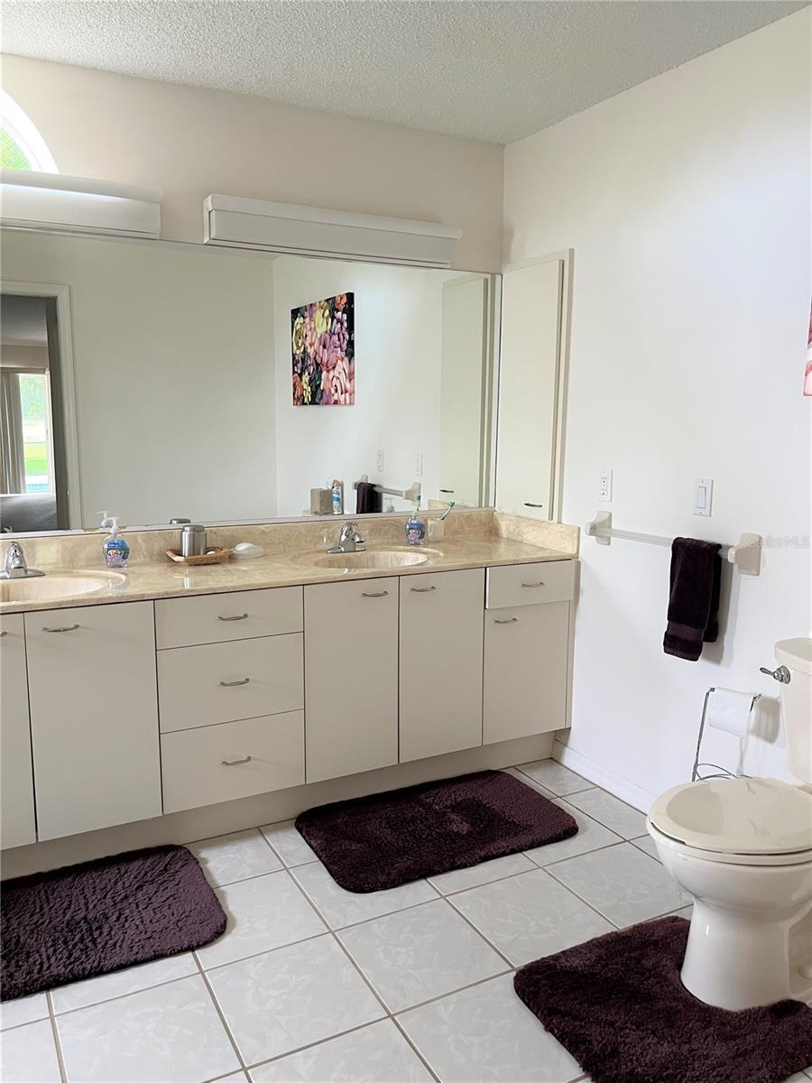 1418 GLENEAGLES DR, VENICE, FL, 34292