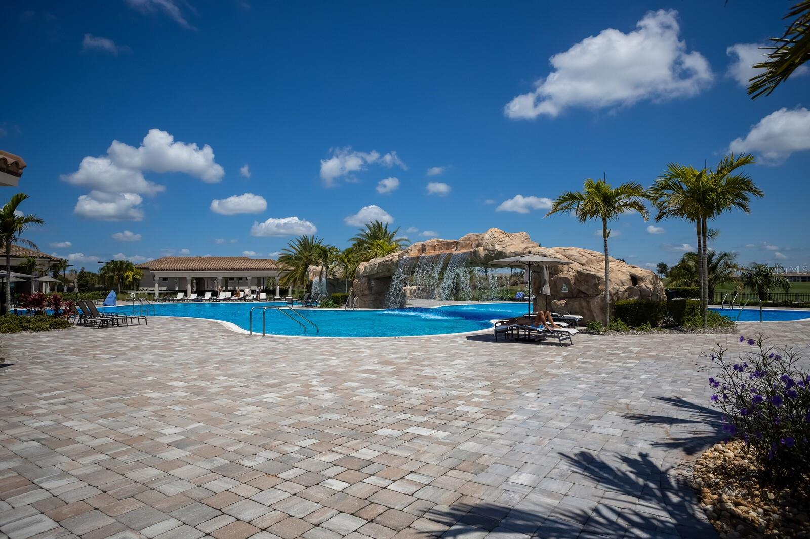 6056 WORSHAM LN #104, LAKEWOOD RANCH, FL, 34211