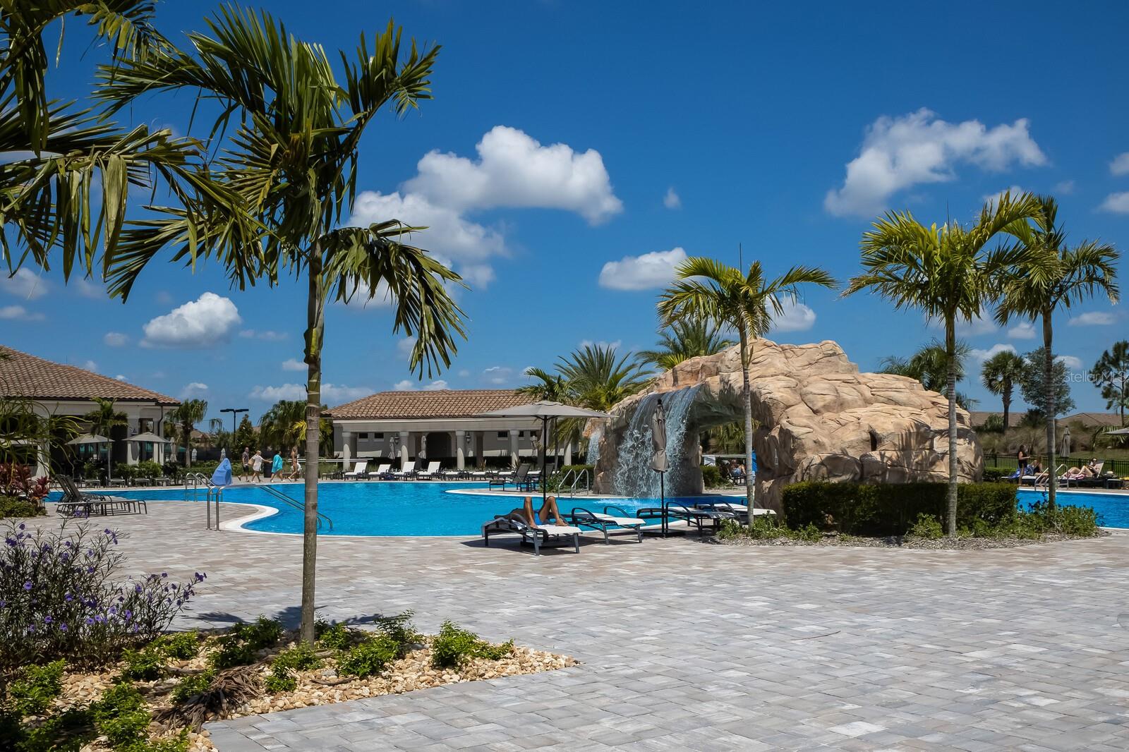 6056 WORSHAM LN #104, LAKEWOOD RANCH, FL, 34211