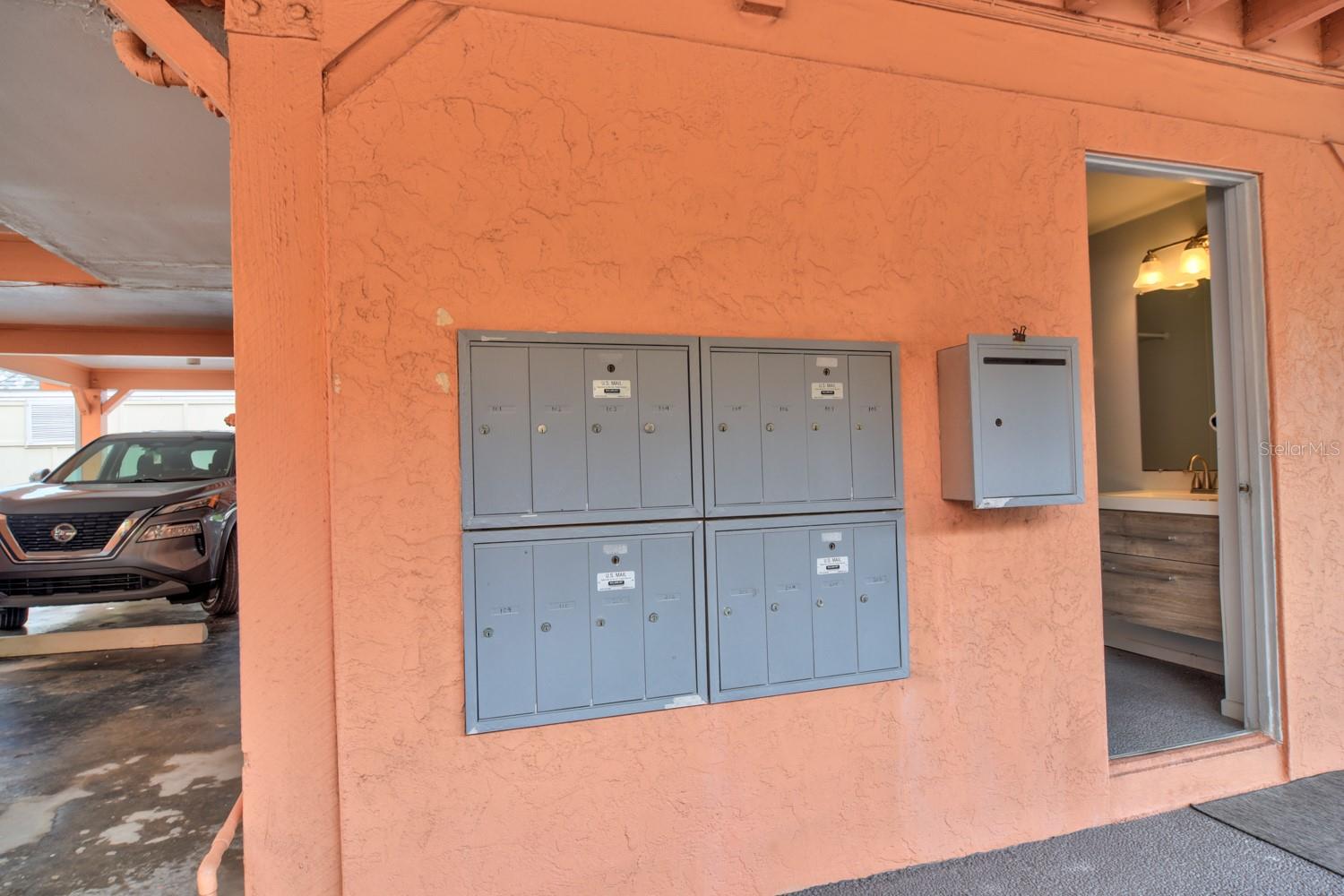 1906 GULF DR N #201, BRADENTON BEACH, FL, 34217