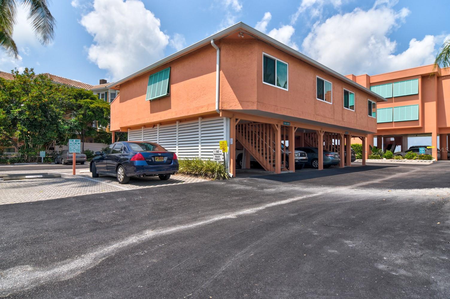 1906 GULF DR N #201, BRADENTON BEACH, FL, 34217