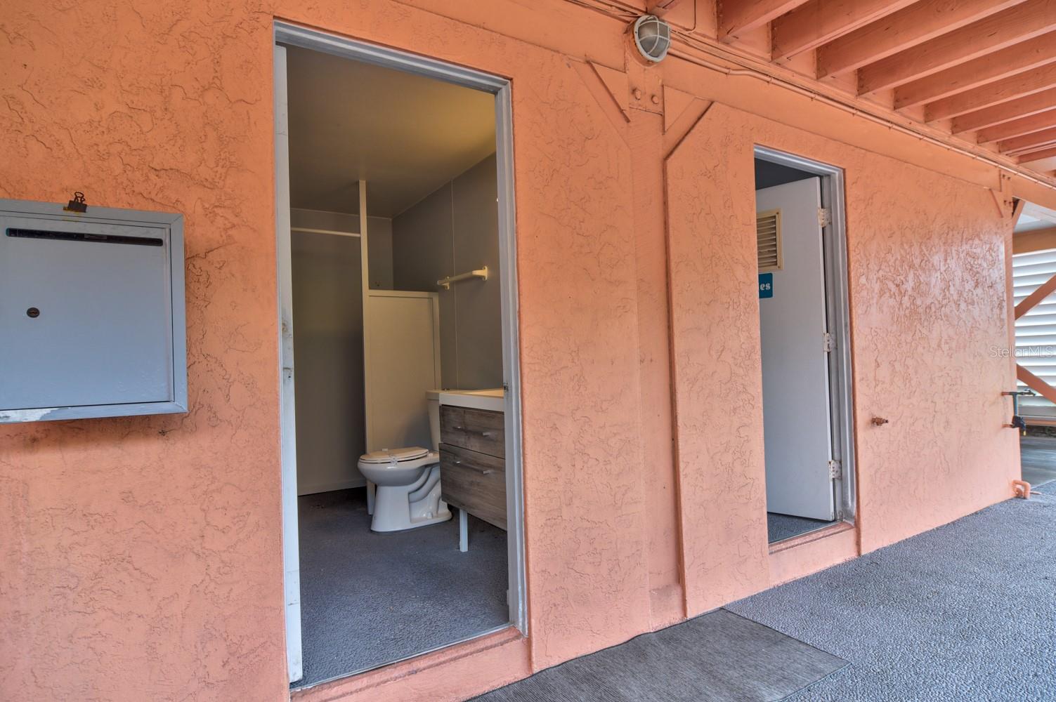 1906 GULF DR N #201, BRADENTON BEACH, FL, 34217