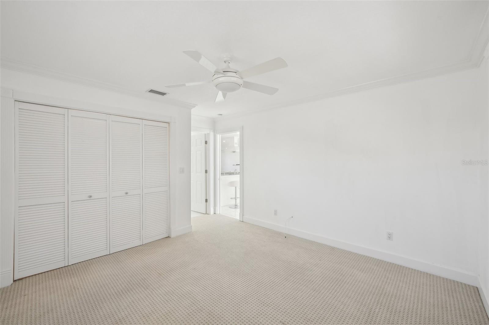 386 CLUB MANOR DR, SUN CITY CENTER, FL, 33573