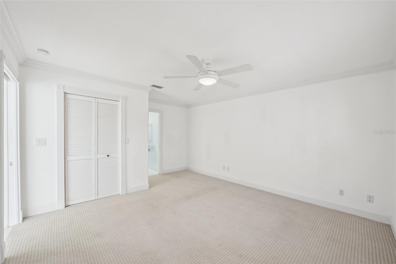 386 CLUB MANOR DR, SUN CITY CENTER, FL, 33573