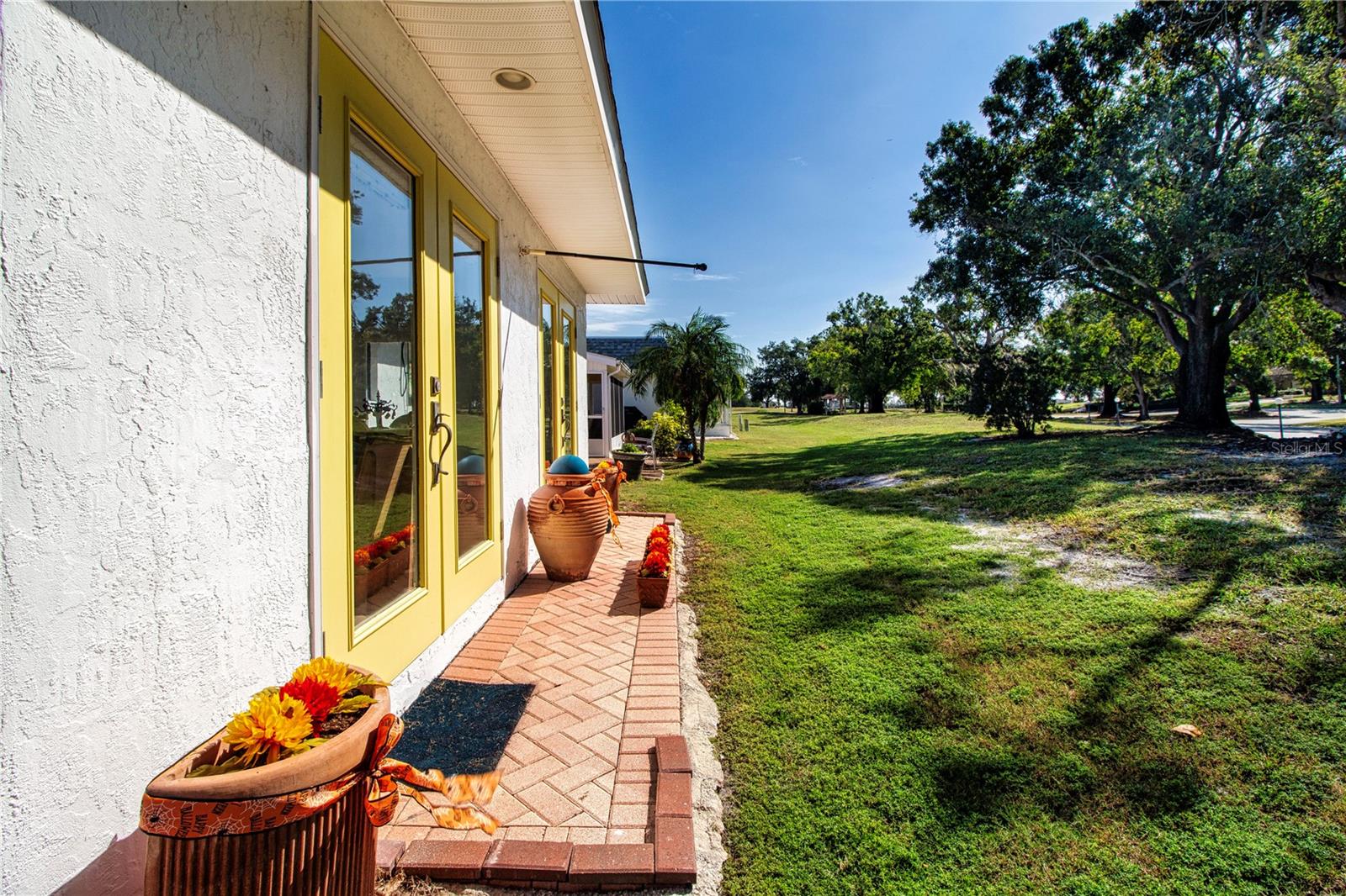 386 CLUB MANOR DR, SUN CITY CENTER, FL, 33573