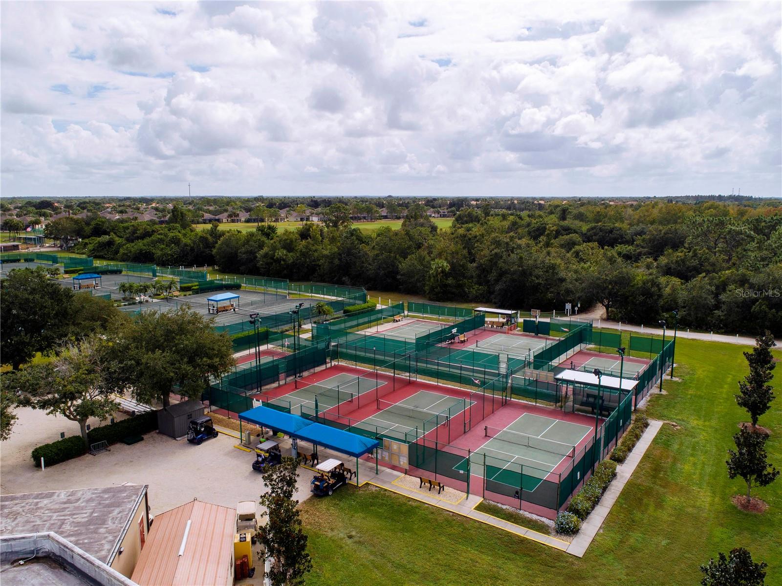 386 CLUB MANOR DR, SUN CITY CENTER, FL, 33573