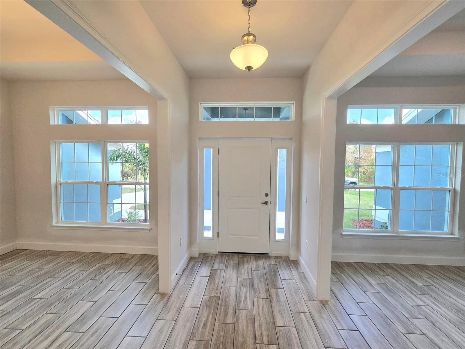 313 GAYNOR LN, PORT CHARLOTTE, FL, 33953