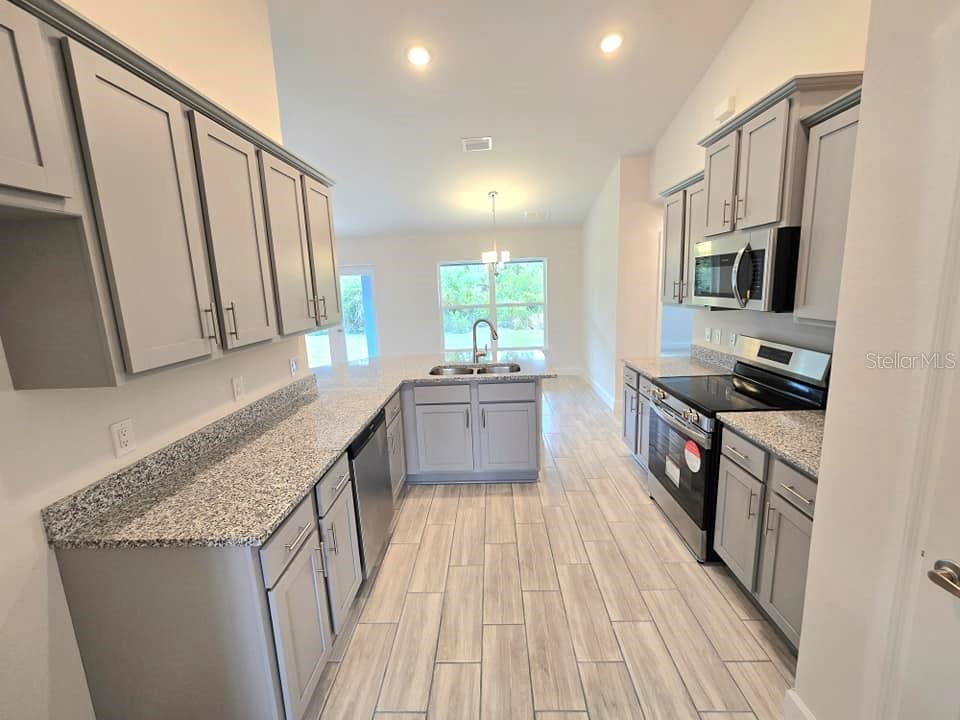 313 GAYNOR LN, PORT CHARLOTTE, FL, 33953