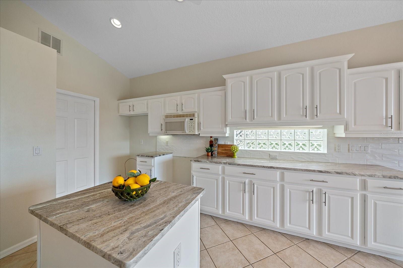 6408 ROOKERY CIR, BRADENTON, FL, 34203