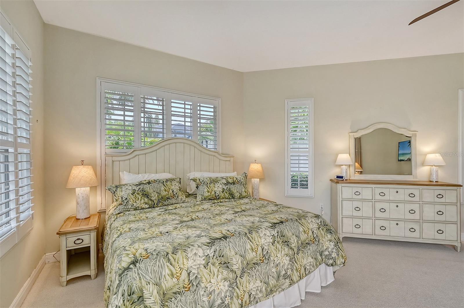 5566 SIESTA ESTATES CT, SARASOTA, FL, 34242