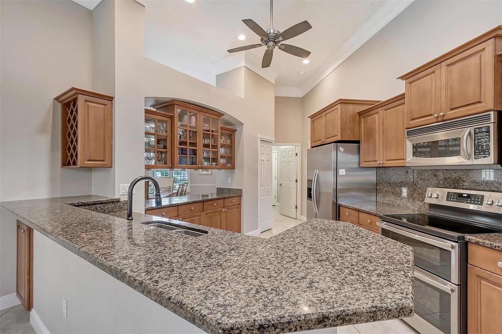 5566 SIESTA ESTATES CT, SARASOTA, FL, 34242