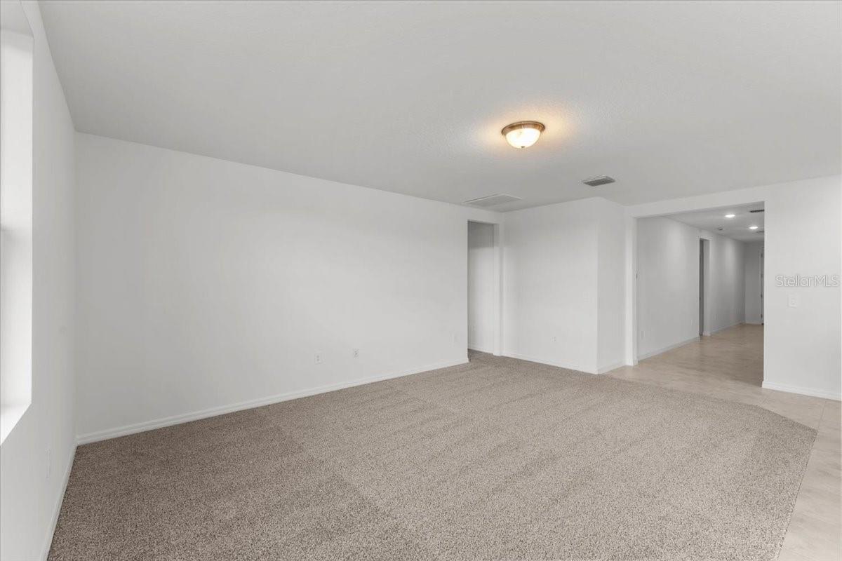 2470 LEEDS ST, HAINES CITY, FL, 33844