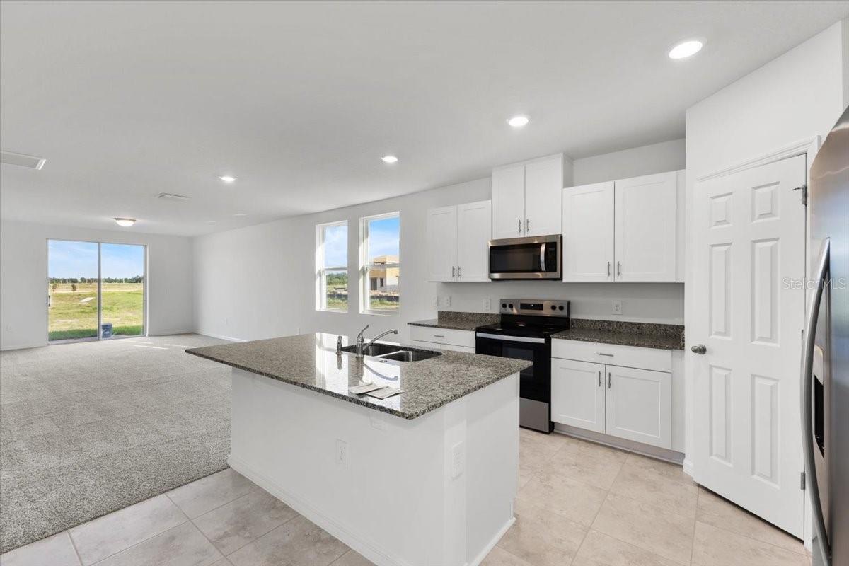 2466 LEEDS ST, HAINES CITY, FL, 33844