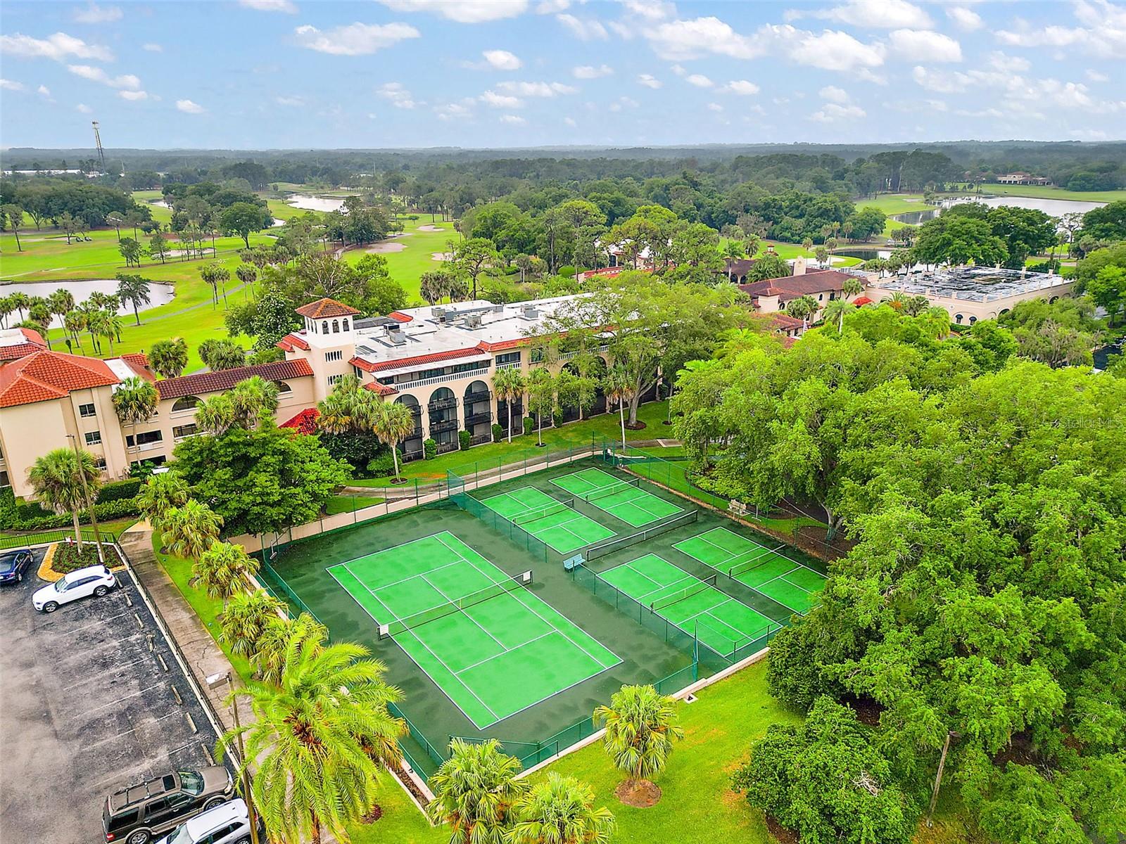 84 CAMINO REAL BLVD #84, HOWEY IN THE HILLS, FL, 34737