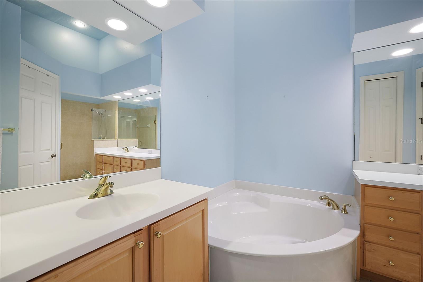 84 CAMINO REAL BLVD #84, HOWEY IN THE HILLS, FL, 34737