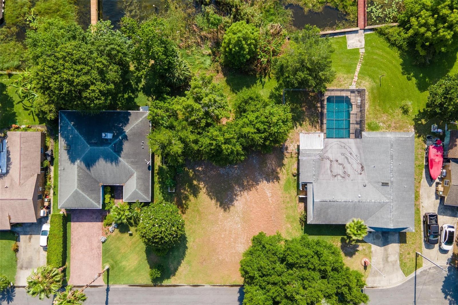 COUNTRY CLUB DR, TAVARES, FL, 32778