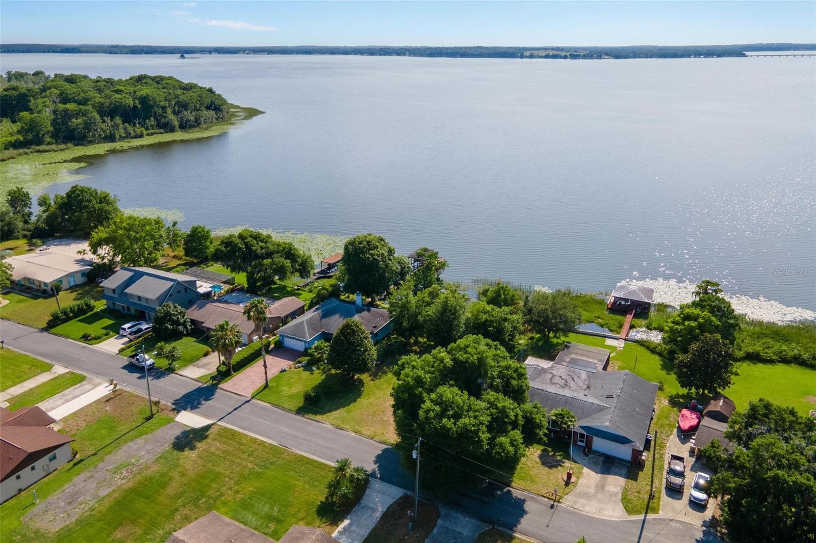 COUNTRY CLUB DR, TAVARES, FL, 32778