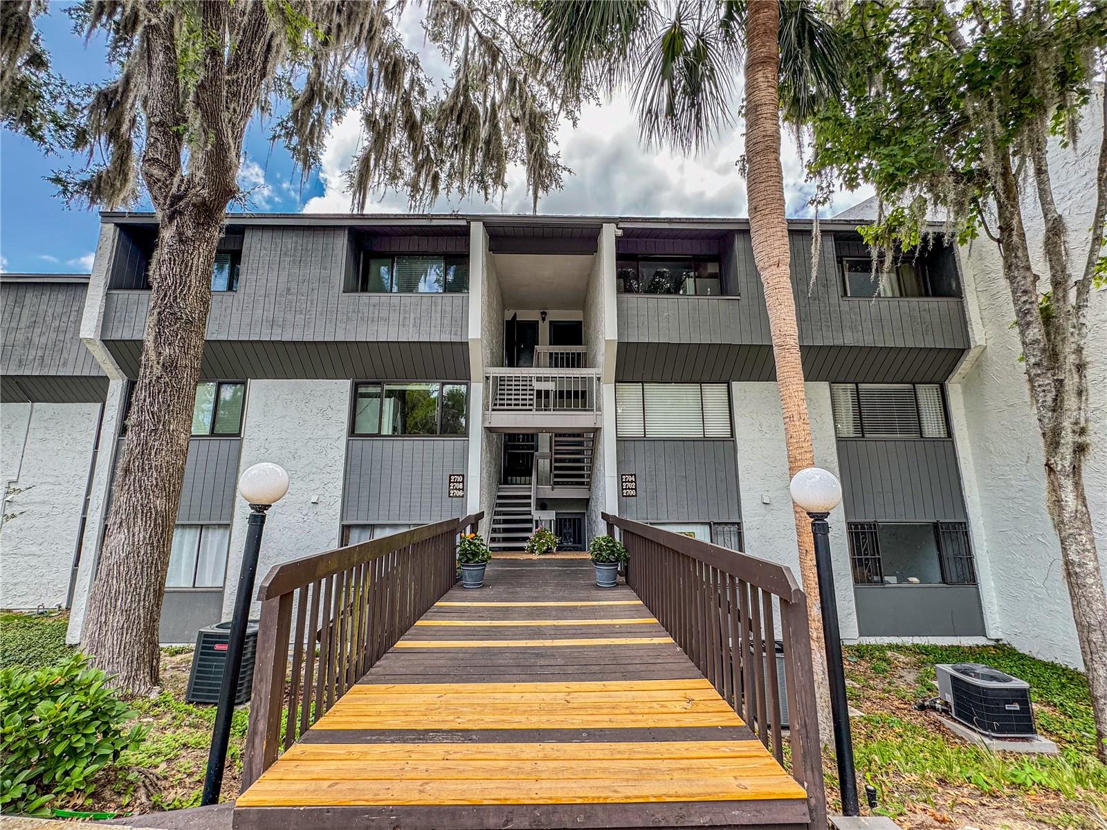 2710 SW 14TH DR, GAINESVILLE, FL, 32608