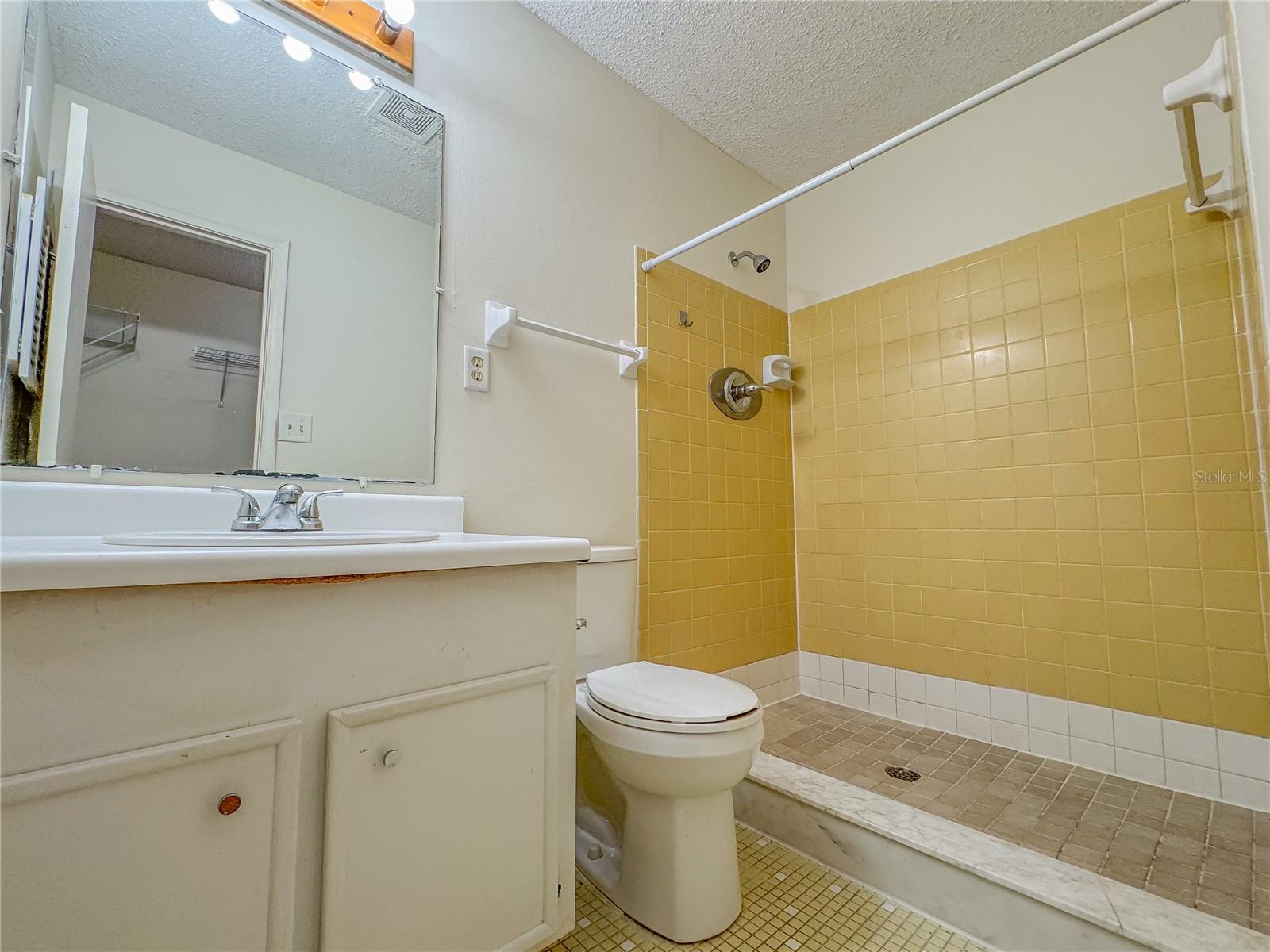 2710 SW 14TH DR, GAINESVILLE, FL, 32608