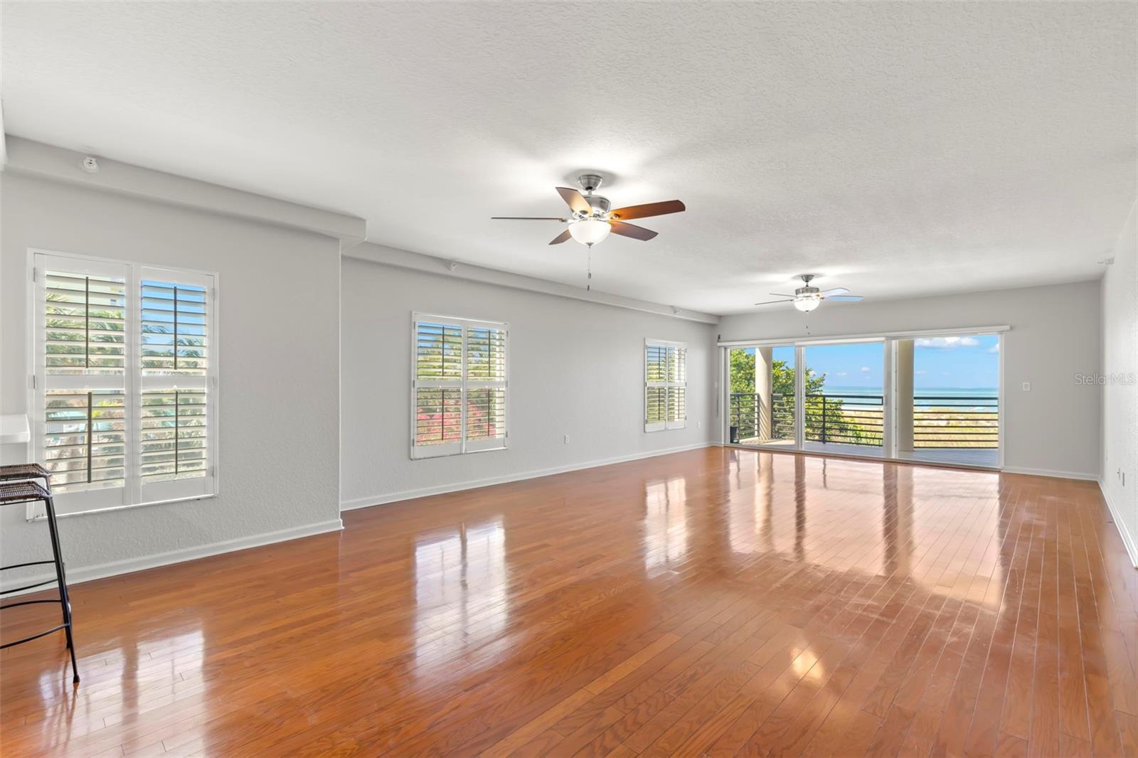 200 121ST AVE #101, TREASURE ISLAND, FL, 33706