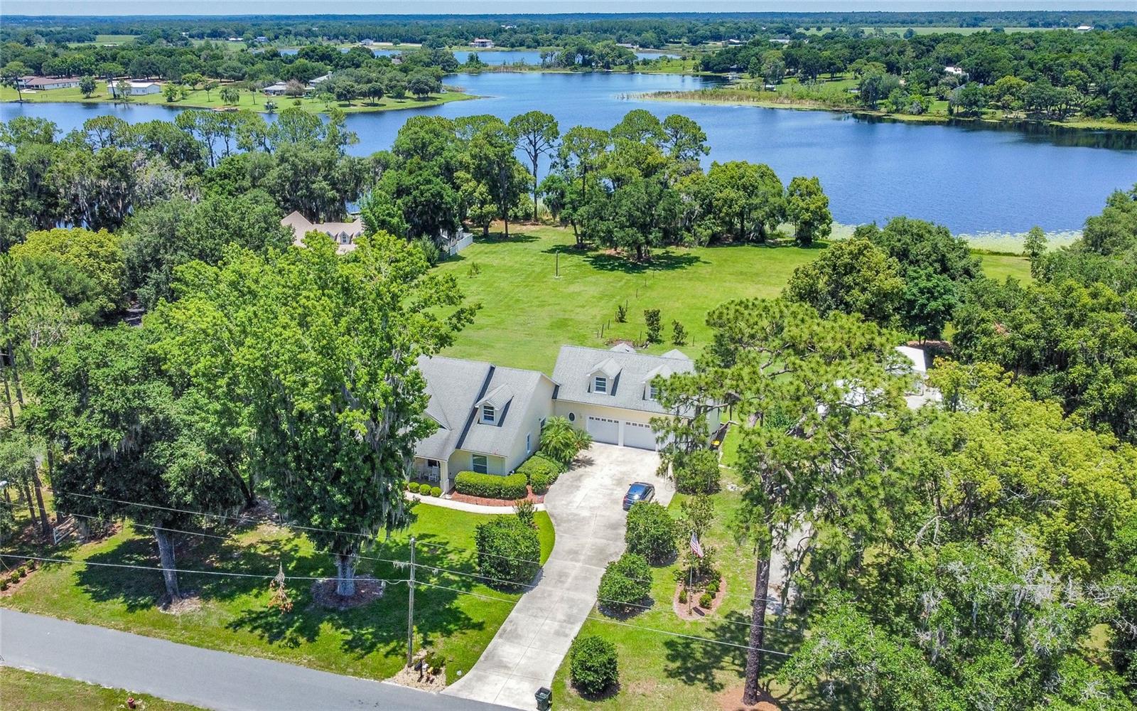 590 CRESCENT ST, UMATILLA, FL, 32784