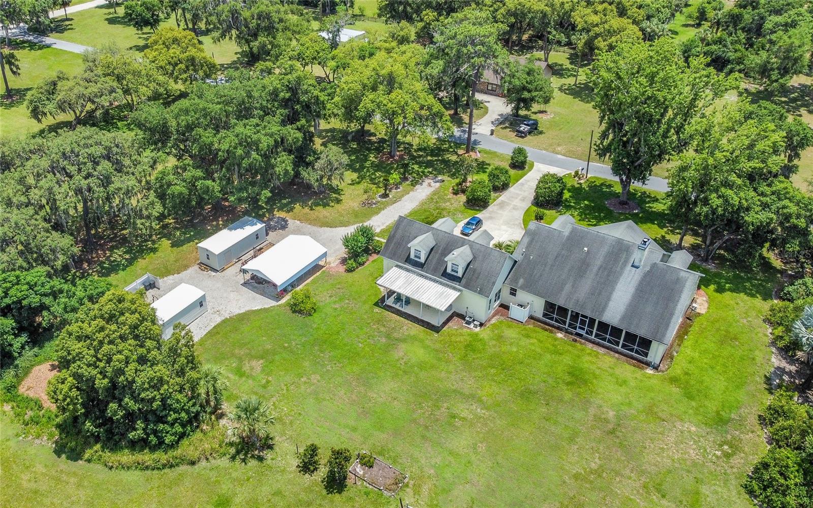 590 CRESCENT ST, UMATILLA, FL, 32784