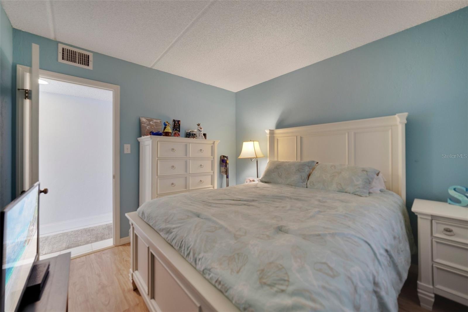 2700 OCEAN SHORE BLVD #211, ORMOND BEACH, FL, 32176