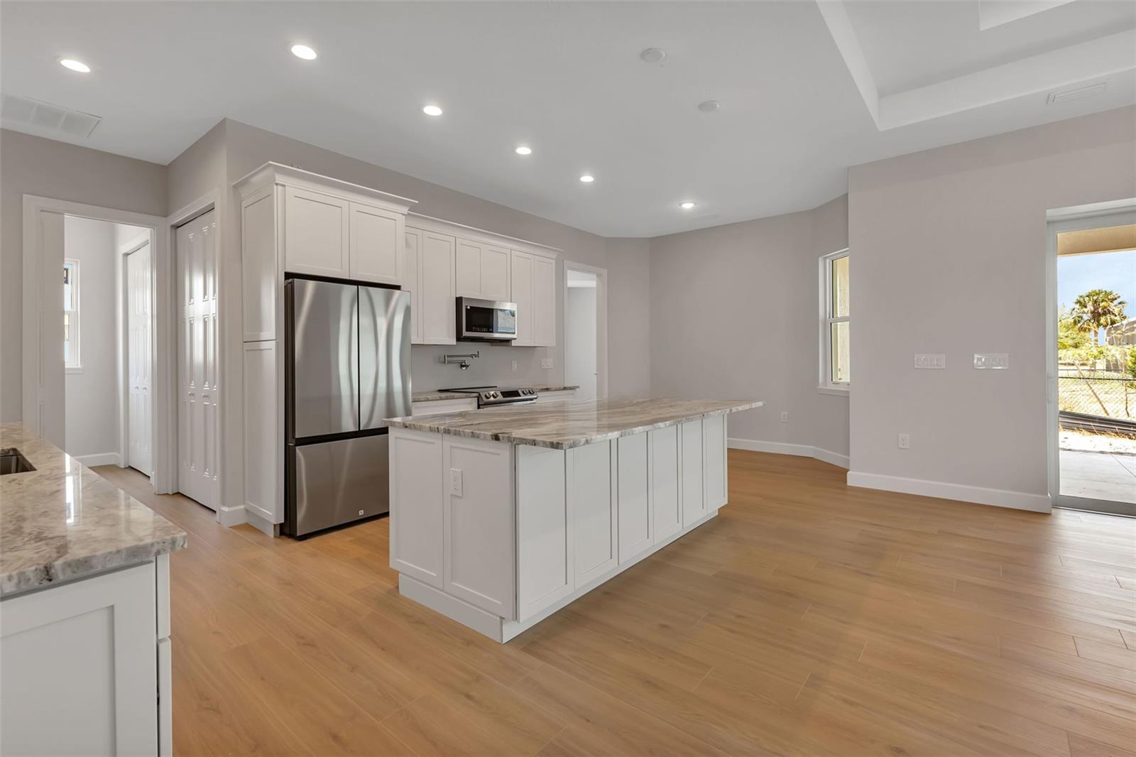 206 GOLD TREE, PUNTA GORDA, FL, 33955