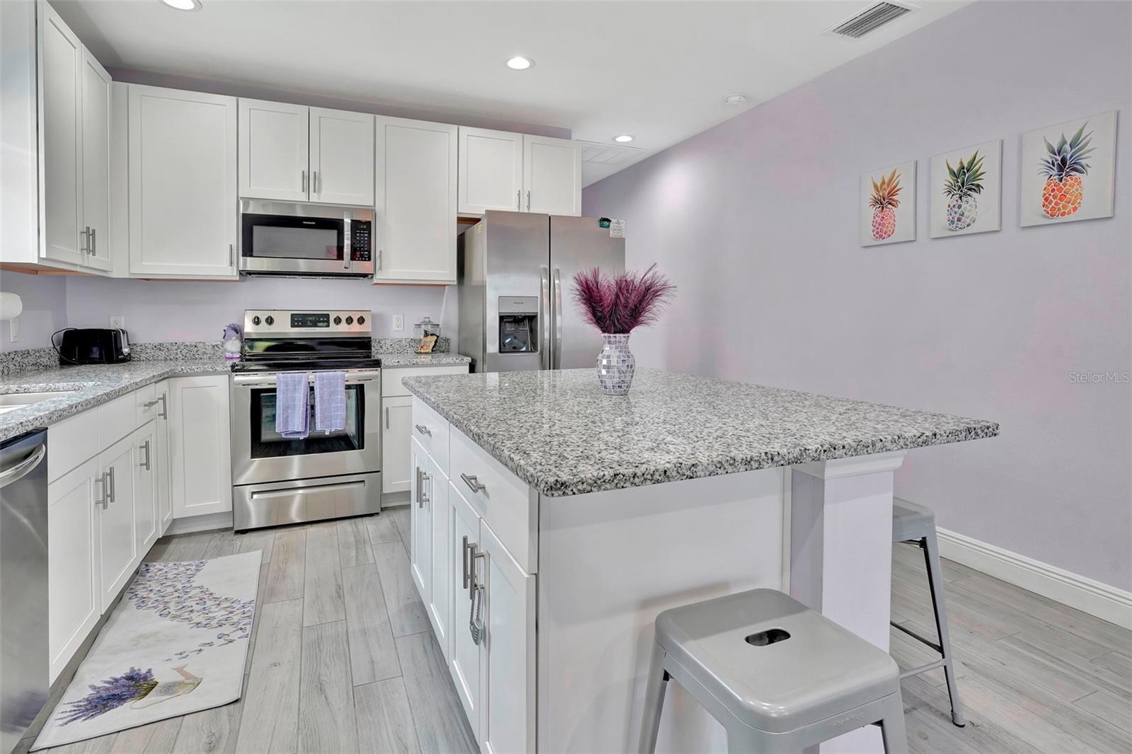 624 FITZHUGH AVE #111 & 112, PUNTA GORDA, FL, 33950