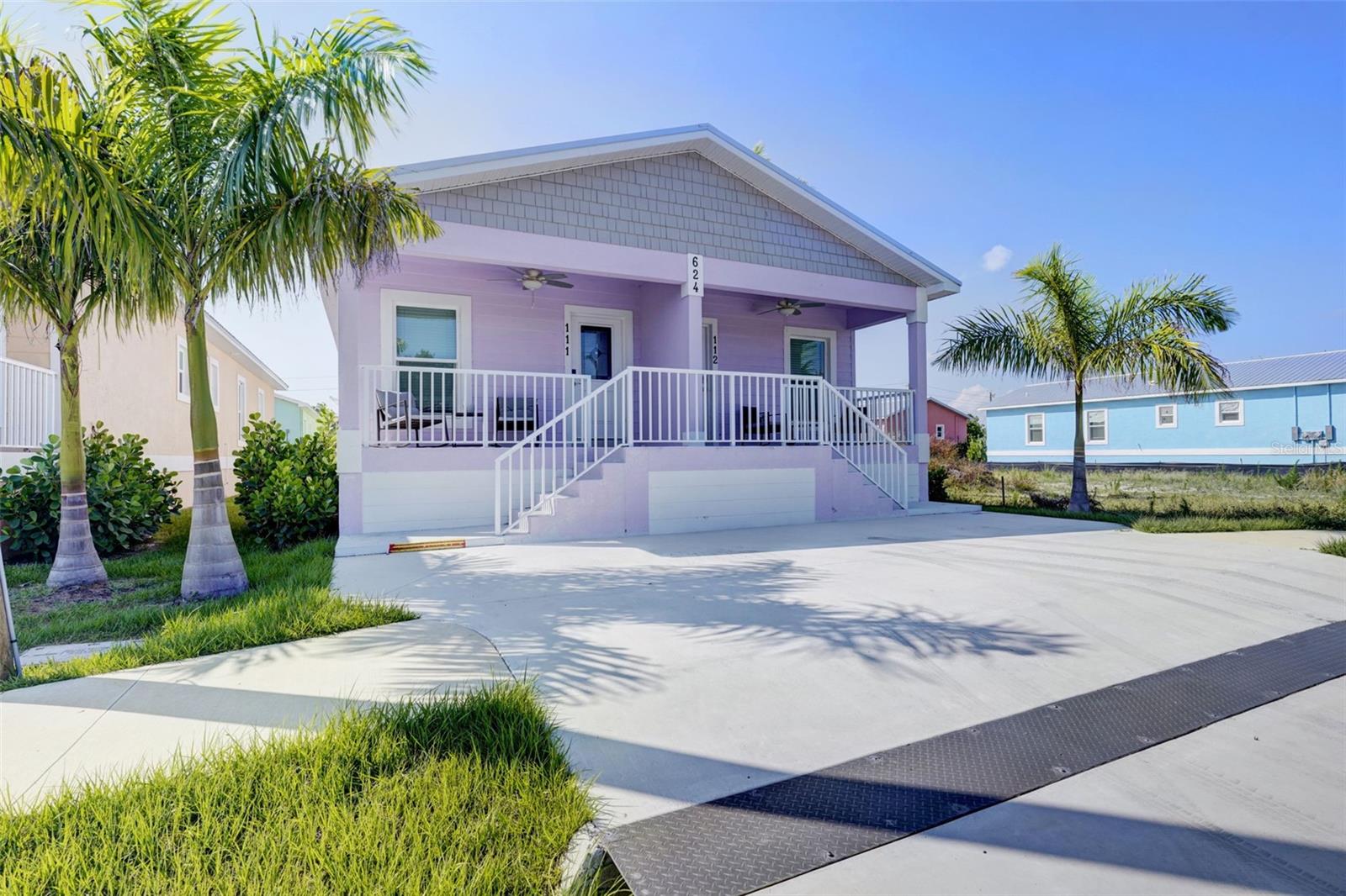 624 FITZHUGH AVE #111 & 112, PUNTA GORDA, FL, 33950