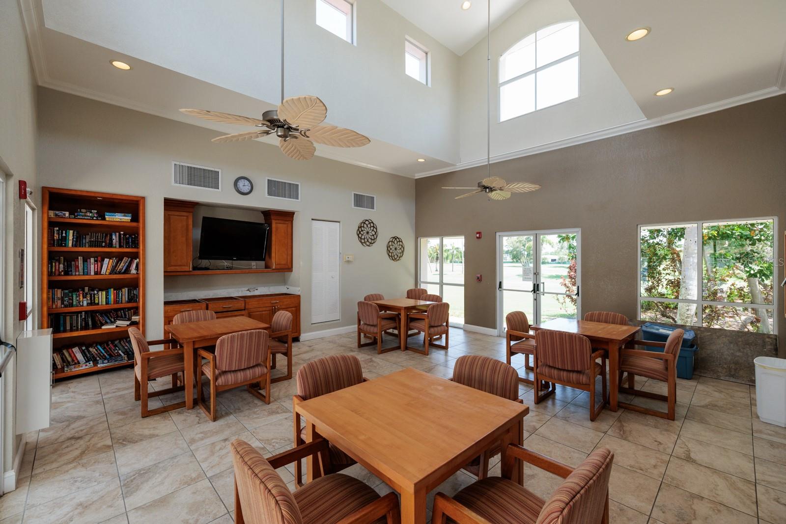 6011 BAHIA DEL MAR BLVD #150, ST PETERSBURG, FL, 33715