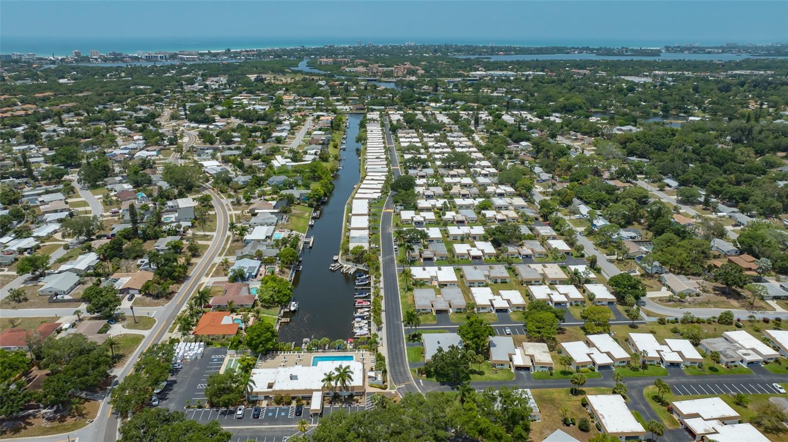 2016 RIVERBLUFF PKWY #V328, SARASOTA, FL, 34231