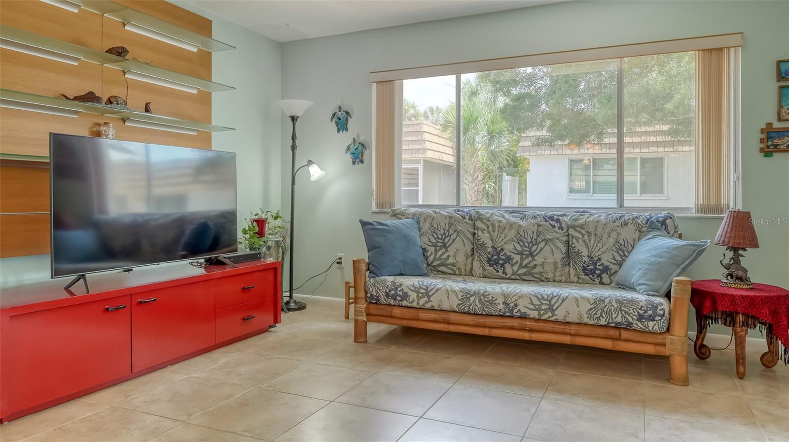 2016 RIVERBLUFF PKWY #V328, SARASOTA, FL, 34231