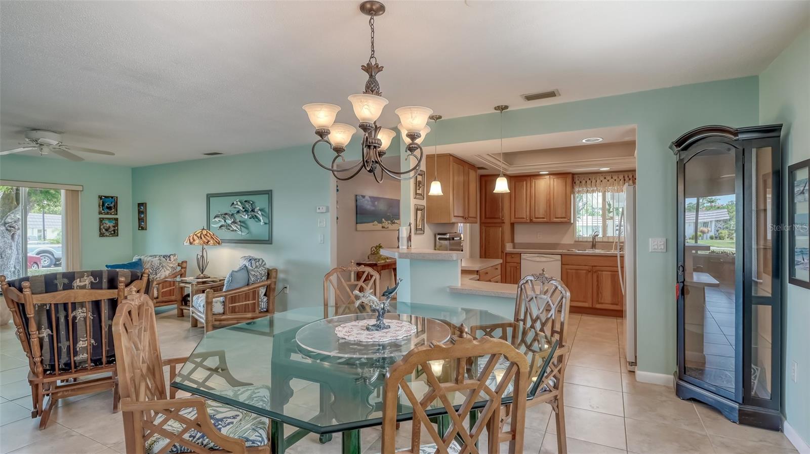 2016 RIVERBLUFF PKWY #V328, SARASOTA, FL, 34231