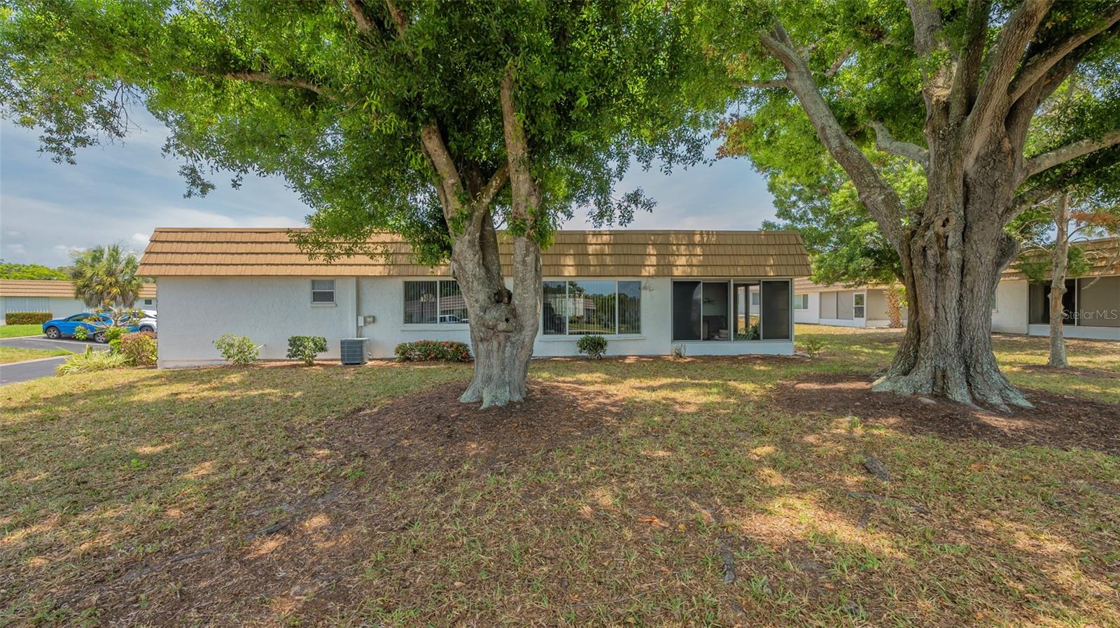 2016 RIVERBLUFF PKWY #V328, SARASOTA, FL, 34231
