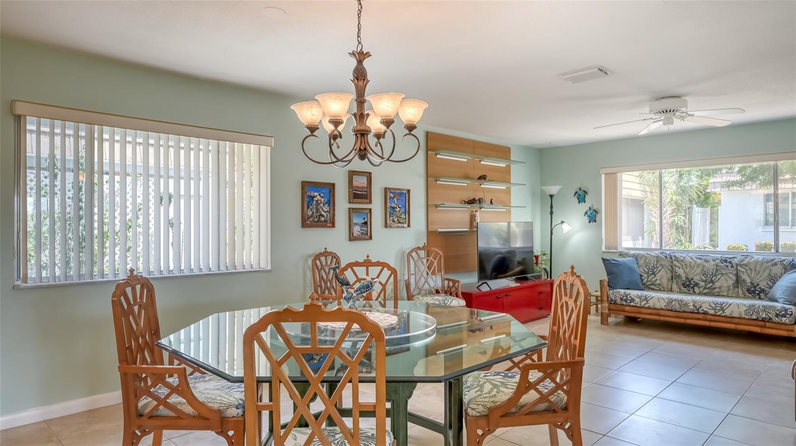2016 RIVERBLUFF PKWY #V328, SARASOTA, FL, 34231