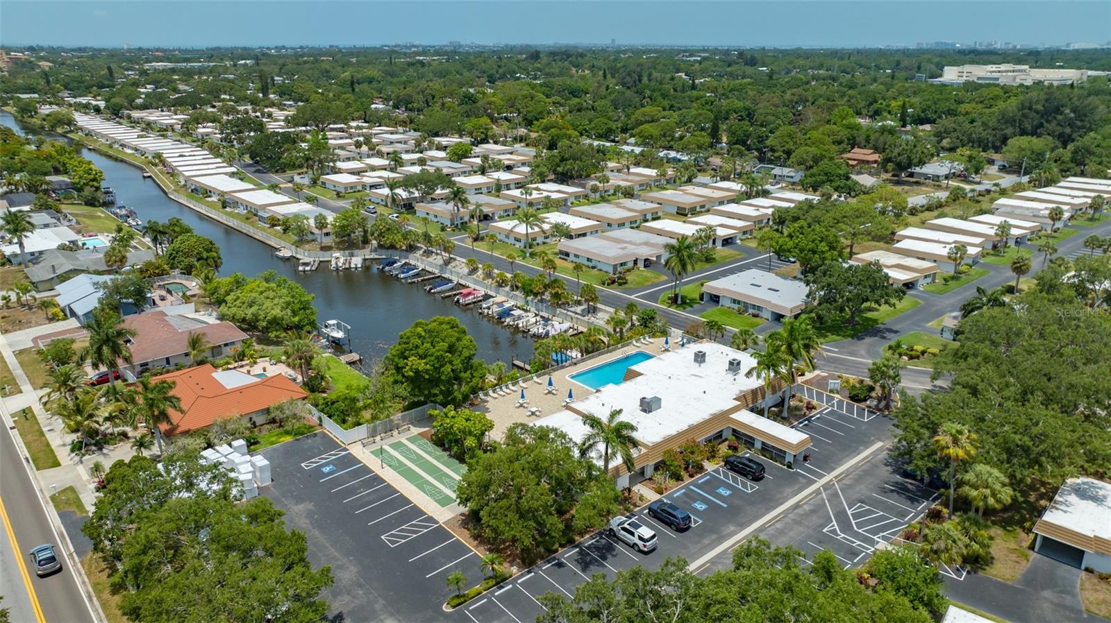 2016 RIVERBLUFF PKWY #V328, SARASOTA, FL, 34231