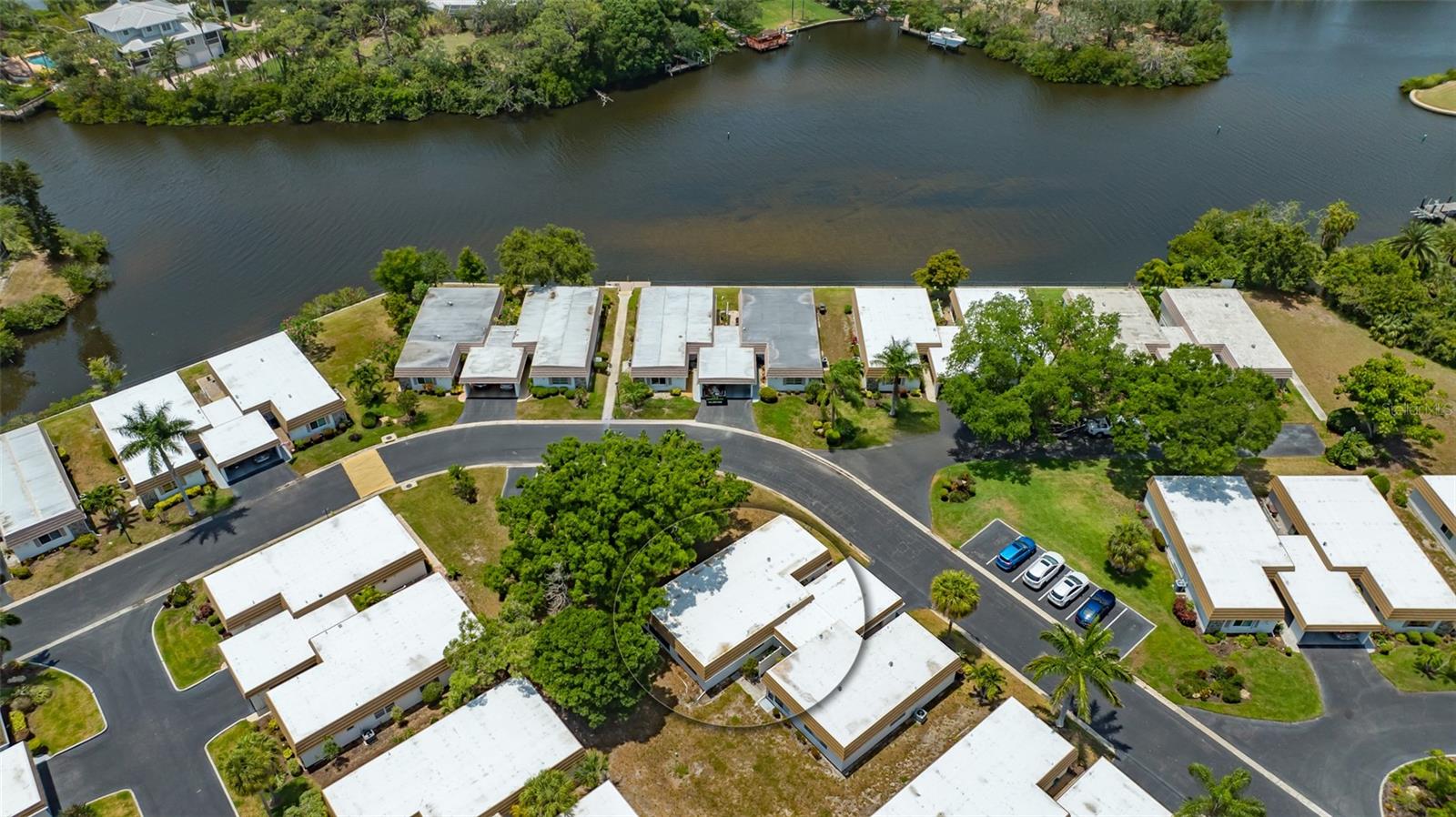 2016 RIVERBLUFF PKWY #V328, SARASOTA, FL, 34231
