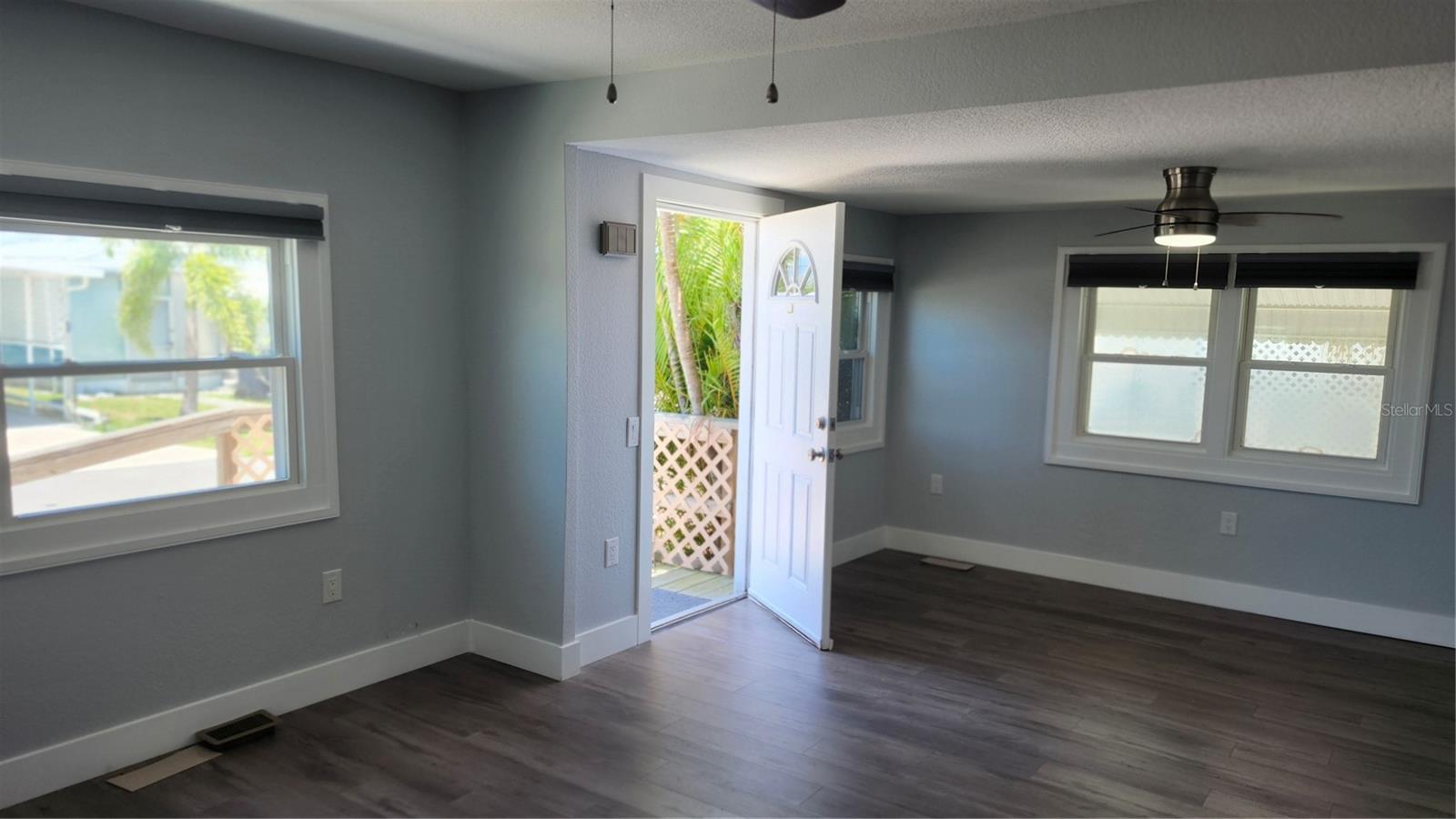 30 FLORES DR, PALMETTO, FL, 34221