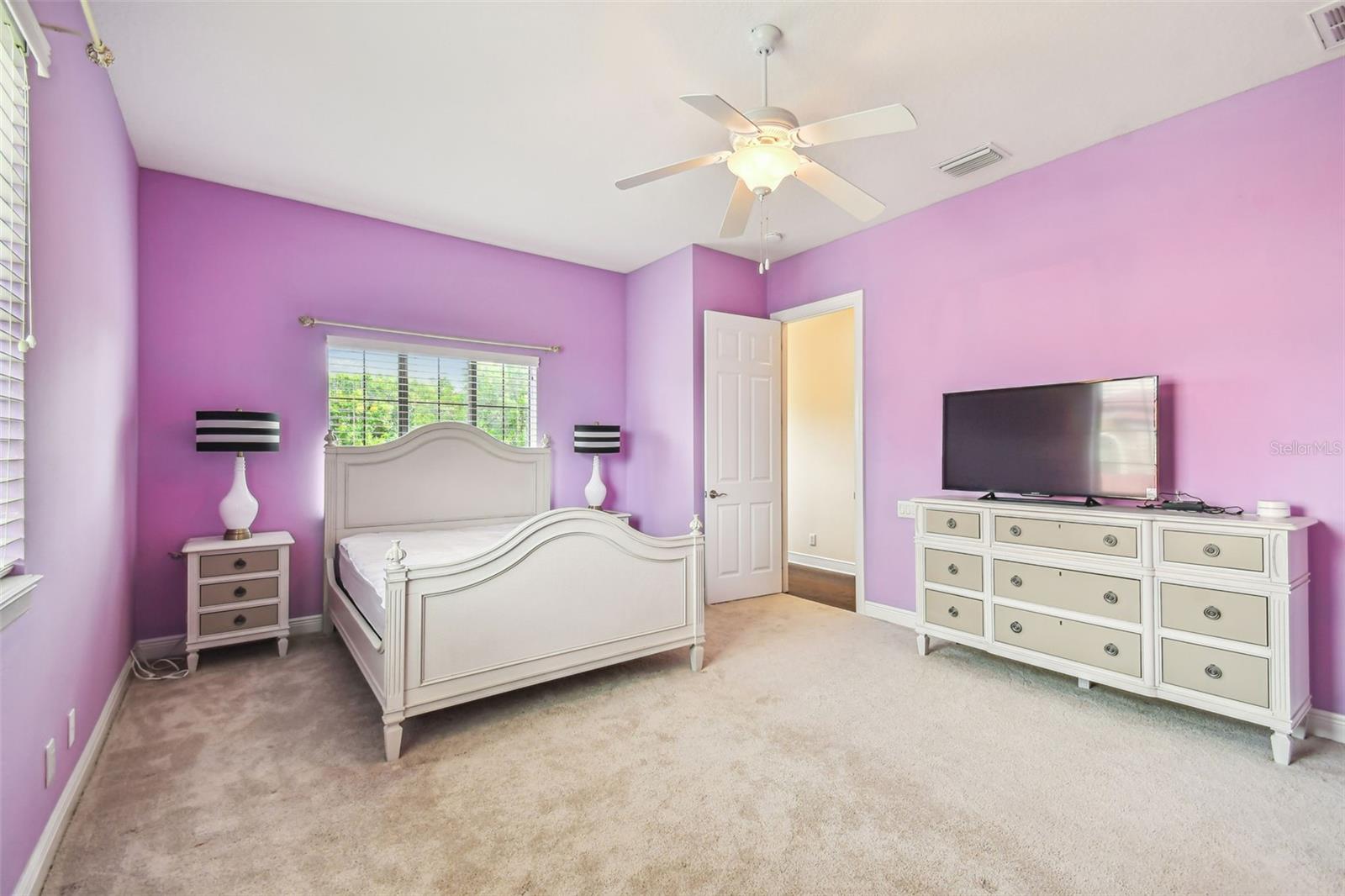 T3528010 Property Photo