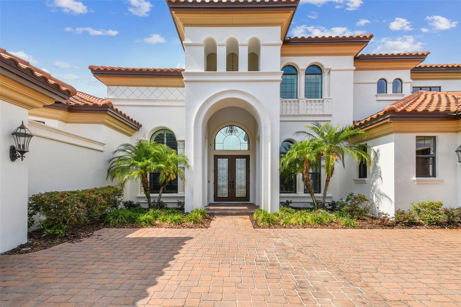 T3528010 Property Photo