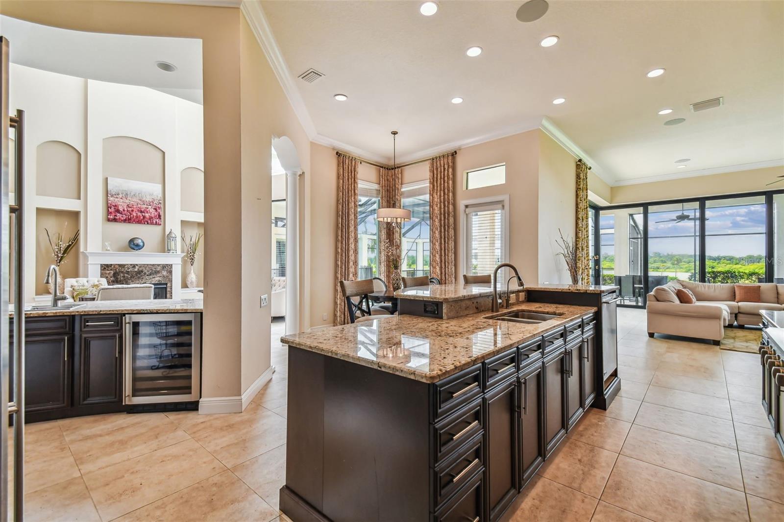 T3528010 Property Photo